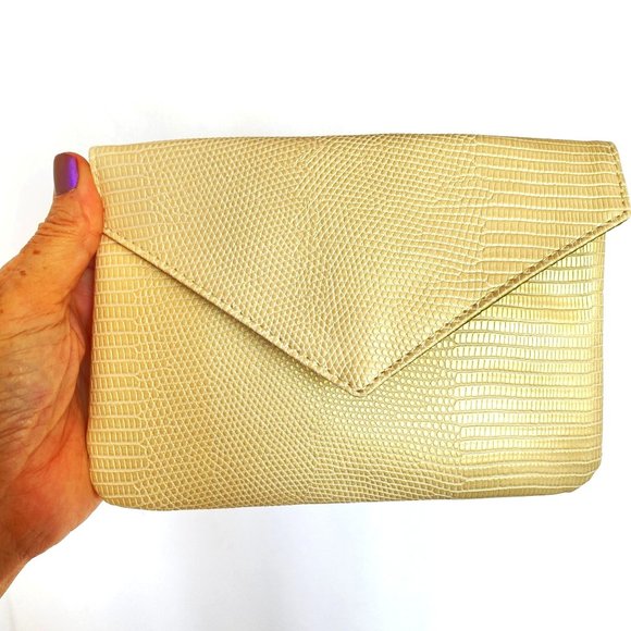 Ipsy Glam Bag Faux Snake Texture PVC Snap Closure Beige Green Cosmetic Bag 5x7in - Picture 1 of 7